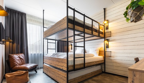 Chambre Familiale (Bunkhouse Room 6)