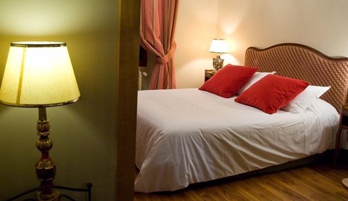 Chambre Double Supérieure, salle de bains attenante (Malartrie )