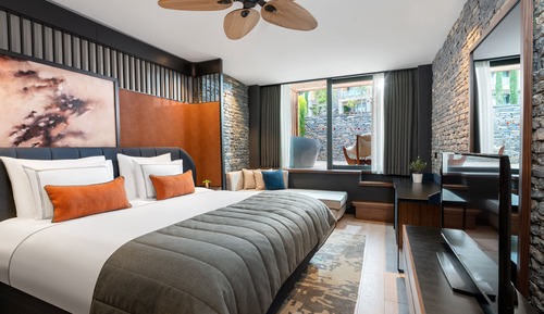 Laguna Family Duplex Suite (Lujo Edition)