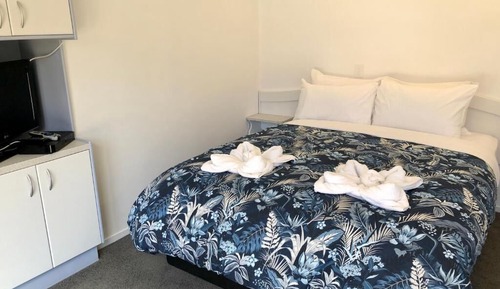 Suite Studio Deluxe, 1 grand lit, baignoire à jets