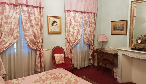 Chambre Double ou Lits Jumeaux (lit pliant a confirmer)
