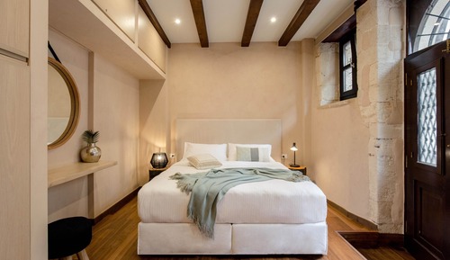 Suite, rez-de-chaussée