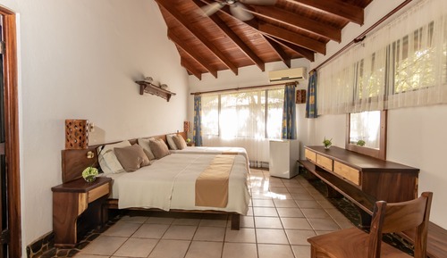 Cottage Supérieur, 1 chambre, salle de bains privée, vue cour intérieure