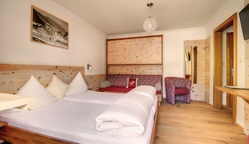 Chambre Double (Gampertun)