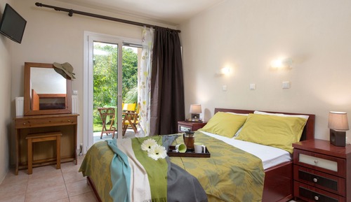 Appartement Standard, terrasse, vue piscine
