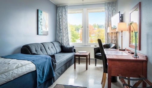 Chambre Simple (with Sofa Bed)