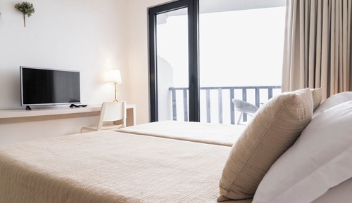Chambre avec lits jumeaux, 2 lits une place, coin cuisine, vue mer
