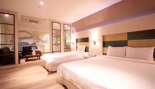 Appartement Duplex (Party Room B)