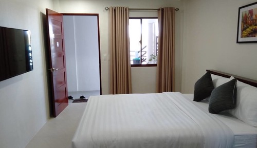 Chambre Deluxe, 1 grand lit, non-fumeurs
