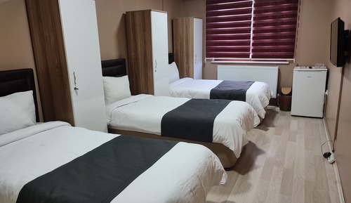 Chambre Triple Standard, 3 lits une place