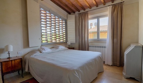 Appartement « Premier », salle de bains attenante (Altana)