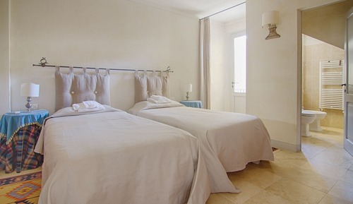 Appartement Exclusif, salle de bains attenante, vue jardin (Bianco)