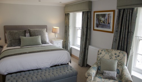 Chambre Double, salle de bains attenante