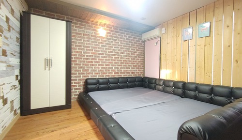 Chambre Familiale avec lits jumeaux (23 PY, Deulgukwa)