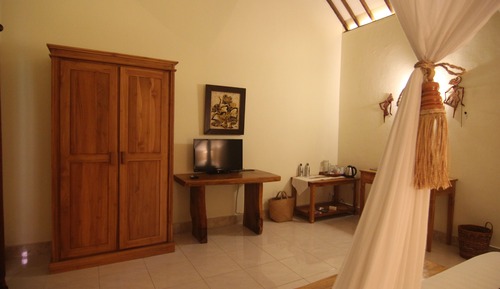 Chambre Double Deluxe, 1 très grand lit, patio, côté jardin