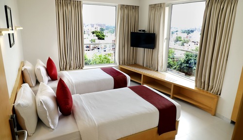 Corporate Suite