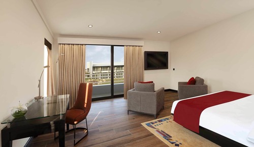 Chambre Double Exécutive, 1 grand lit, vue piscine