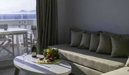 Suite, 1 chambre, vue partielle sur la mer