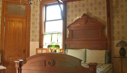 Chambre Standard, 1 grand lit, non-fumeurs, salle de bains commune