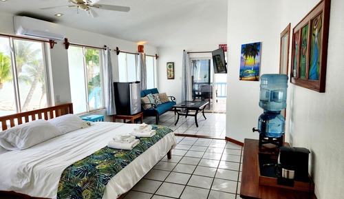 Chambre Standard, plusieurs lits, balcon, vue plage