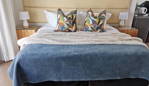 Chambre Deluxe Double ou avec lits jumeaux, 1 très grand lit