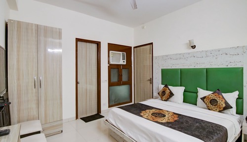 Superior Room with Airport Drop
