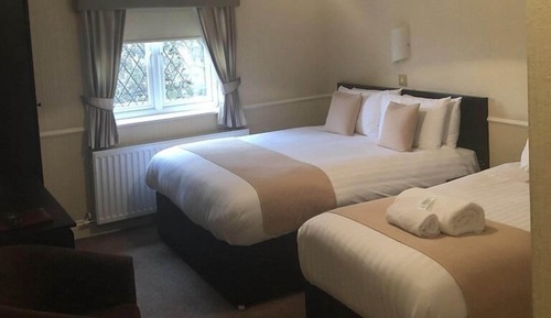 Suite, salle de bains privée