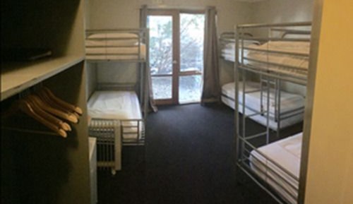 Dortoir Partagé, dortoir mixte (Bed in 6-Bed Dorm)