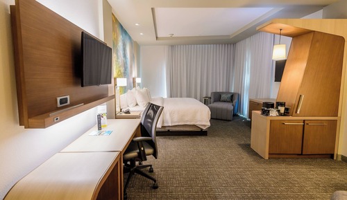 Chambre, 1 très grand lit et 1 canapé-lit, non-fumeurs
