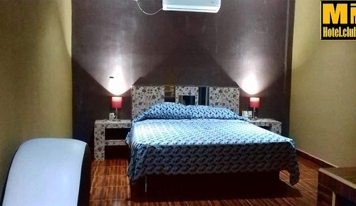 Chambre Familiale, 1 très grand lit