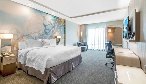 Chambre, 1 très grand lit et 1 canapé-lit