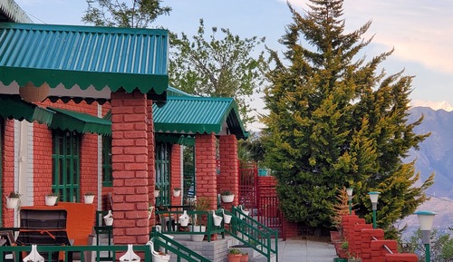 Family Cottage 2BHK