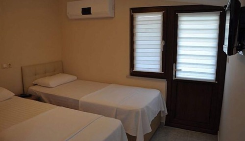 Chambre Standard Double ou avec lits jumeaux