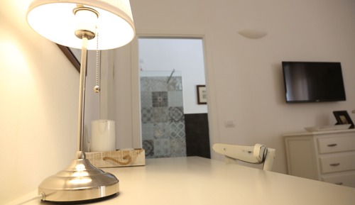 Chambre Double Deluxe (White)