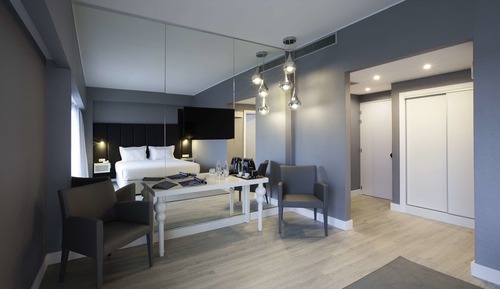 Chambre Familiale, vue ville