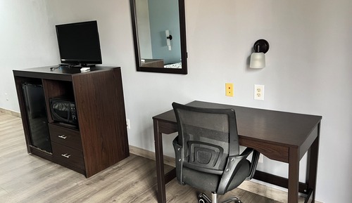 Chambre, 1 très grand lit, non-fumeurs