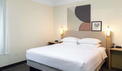 Suite, 1 très grand lit