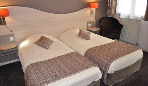 Chambre avec lits jumeaux