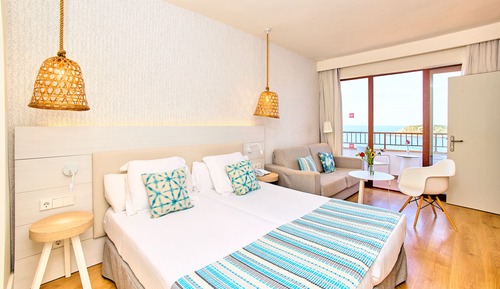 Chambre Deluxe, vue mer (Quadruple)