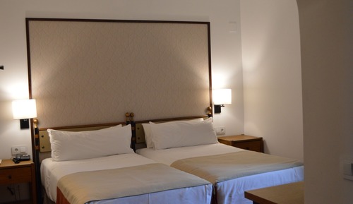 Chambre Standard Double ou avec lits jumeaux