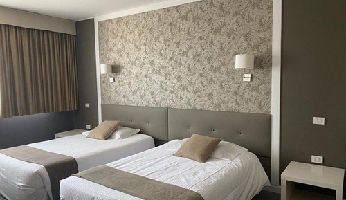 Chambre Classique Double ou avec lits jumeaux