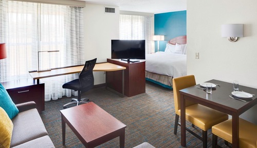 Suite, 1 chambre (Mobility/Hearing Accessible, Tub)