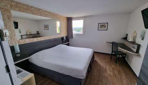 Chambre Confort, 1 très grand lit