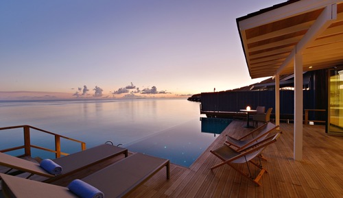 Thundi Water Villa with Pool