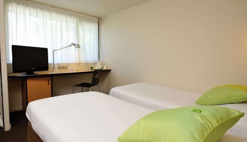 Chambre Standard, 2 lits une place