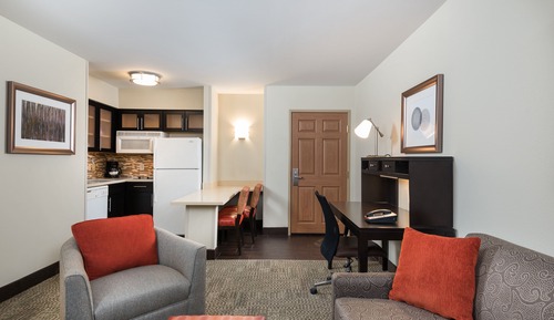 Suite, 1 chambre, cuisine