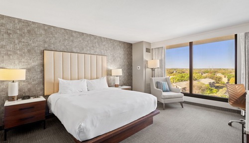 Chambre Deluxe, 1 très grand lit, vue piscine
