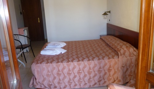 Chambre Double ou avec lits jumeaux