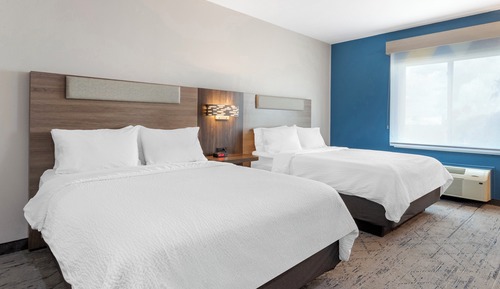 Chambre Standard, 2 grands lits, accessible aux personnes à mobilité réduite (Accessible Tub)