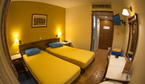 Chambre Standard Double ou avec lits jumeaux